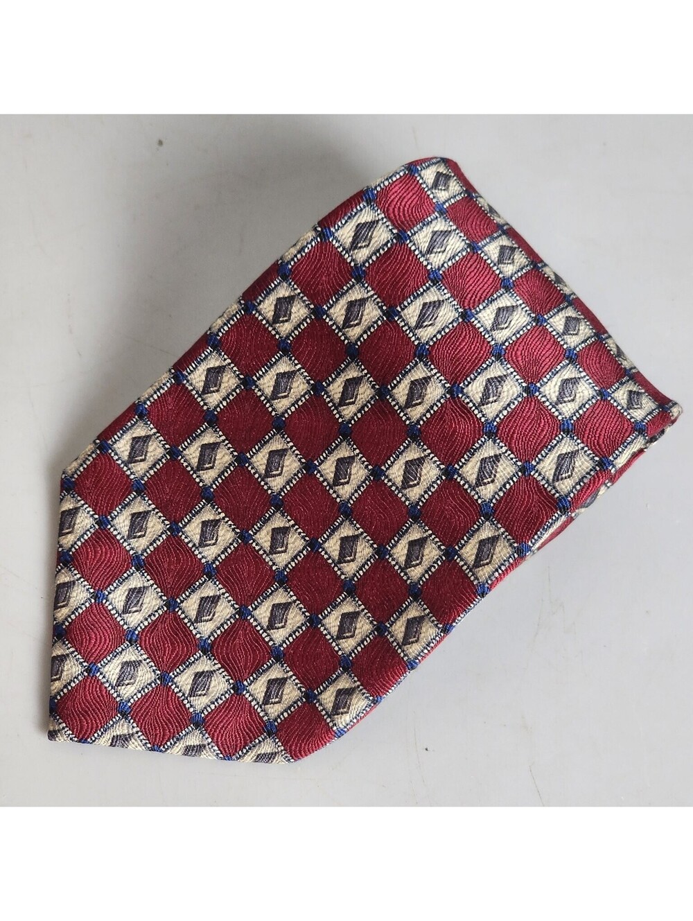 Metropolitan View Men's Silk Tie Red Blue Cream Geometric Diamond Pattern